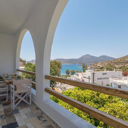 Areti'S Milos Guesthouses Адамас Екстер'єр фото