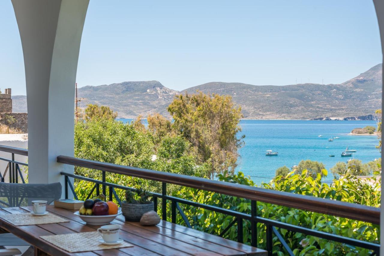 Areti'S Milos Guesthouses Адамас Екстер'єр фото