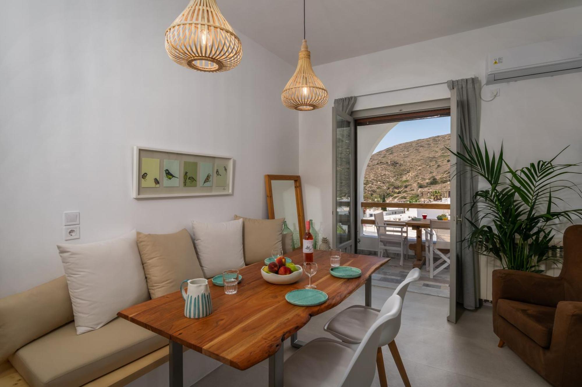 Areti'S Milos Guesthouses Адамас Екстер'єр фото
